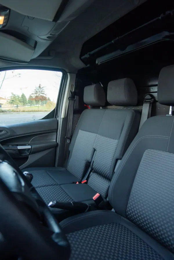 Ford Transit Connect L1 19