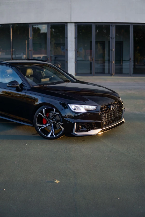 Audi A4 Avant 2.0 TDI quattro S-line S tronic 8