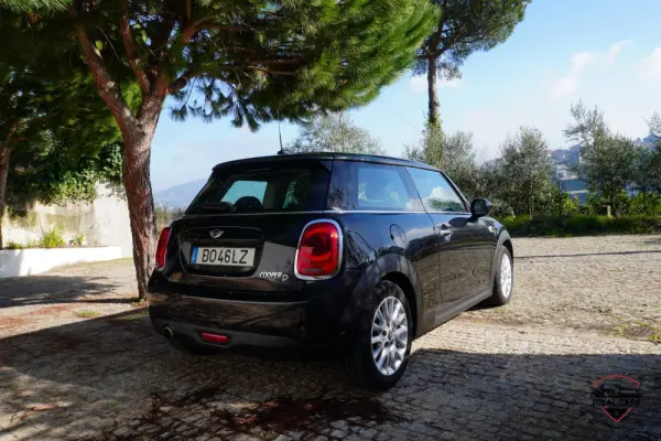 MINI 3 Portas Cooper D 3