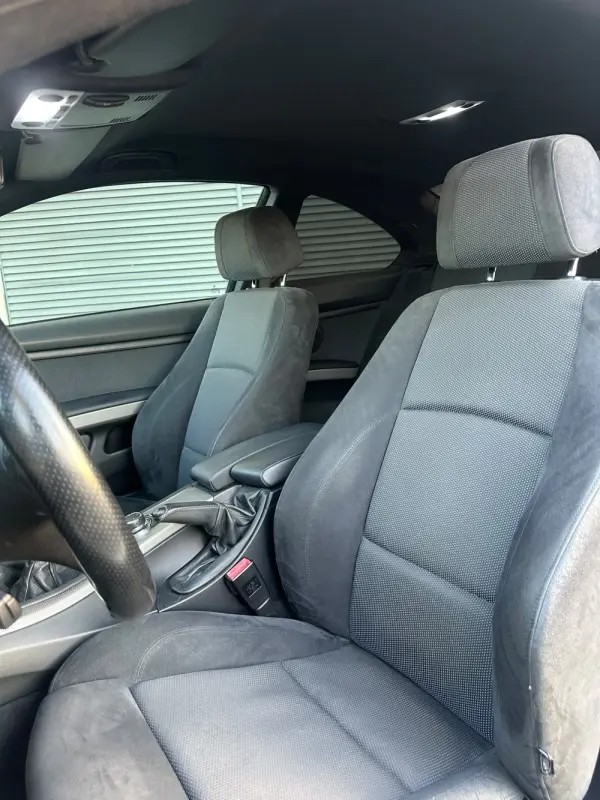 BMW 320 d Coupe 8