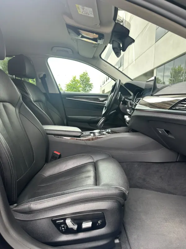 BMW 520 d Line Luxury Auto 12