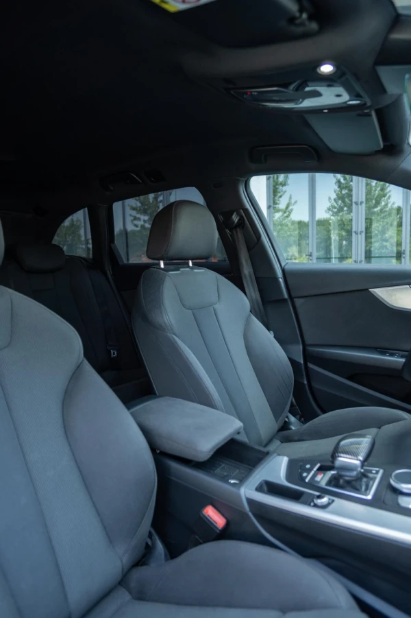 Audi A4 Avant 2.0 TDI S tronic 13