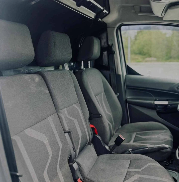 Ford Transit Connect L1 8