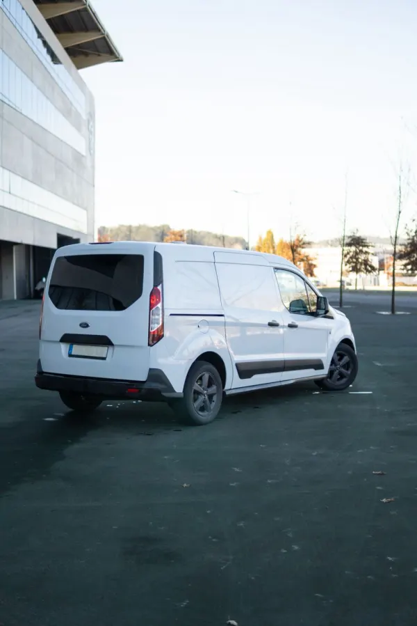 Ford Transit Connect L2 15