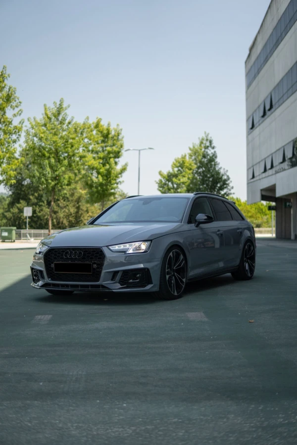 Audi A4 Avant 2.0 TDI S tronic 23