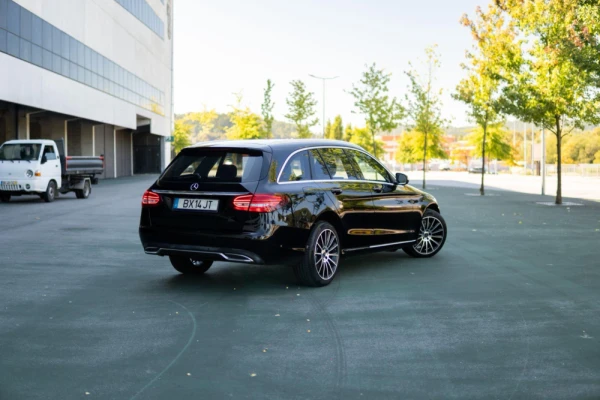 Mercedes-Benz C 220 BlueTEC Aut. 12