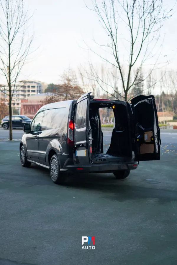 Ford Transit Connect L1 9