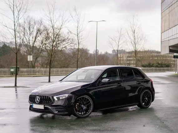 Mercedes-Benz A 180 d AMG Line Aut. 6