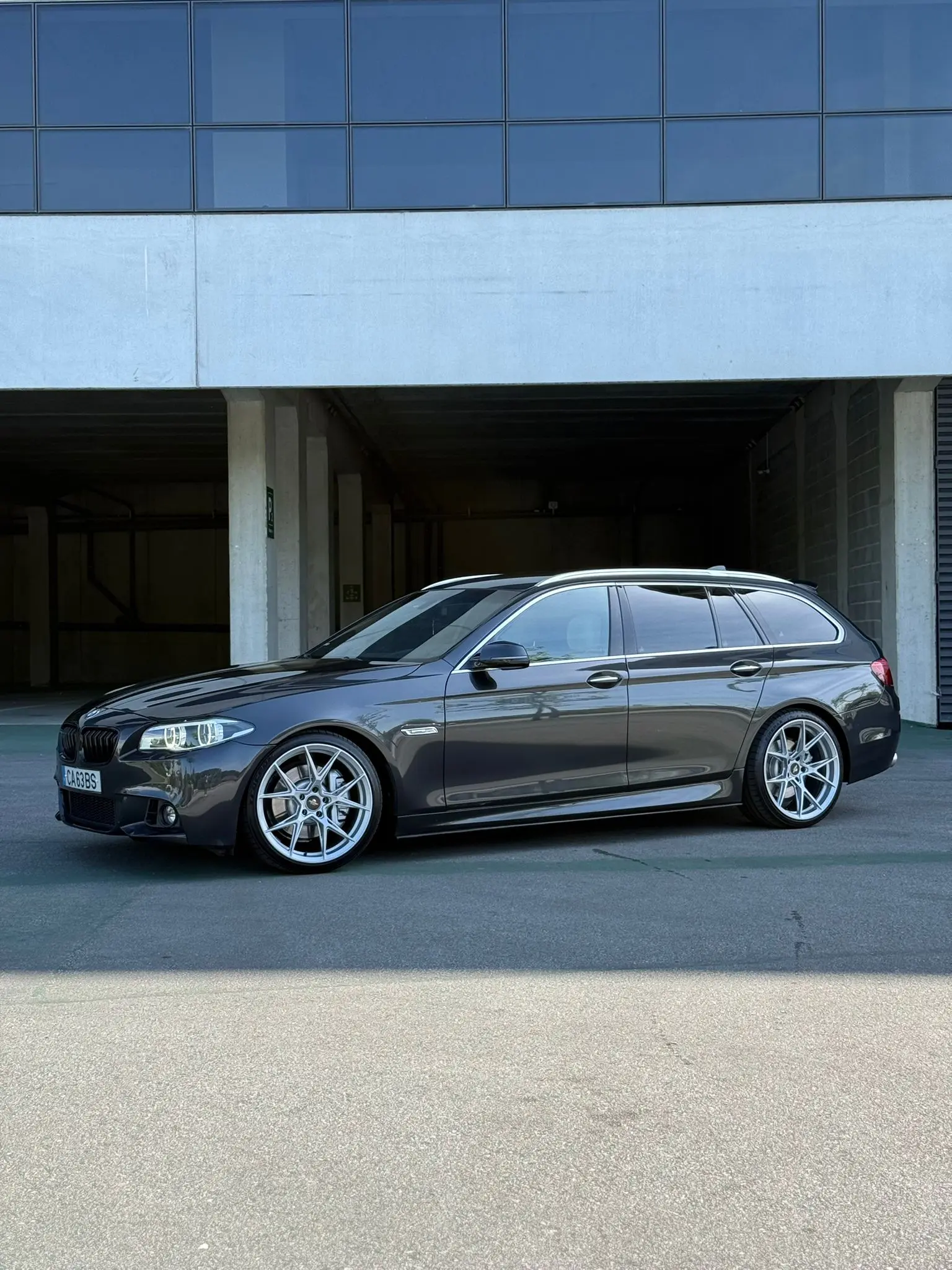 BMW 525 d Pack M Auto 5