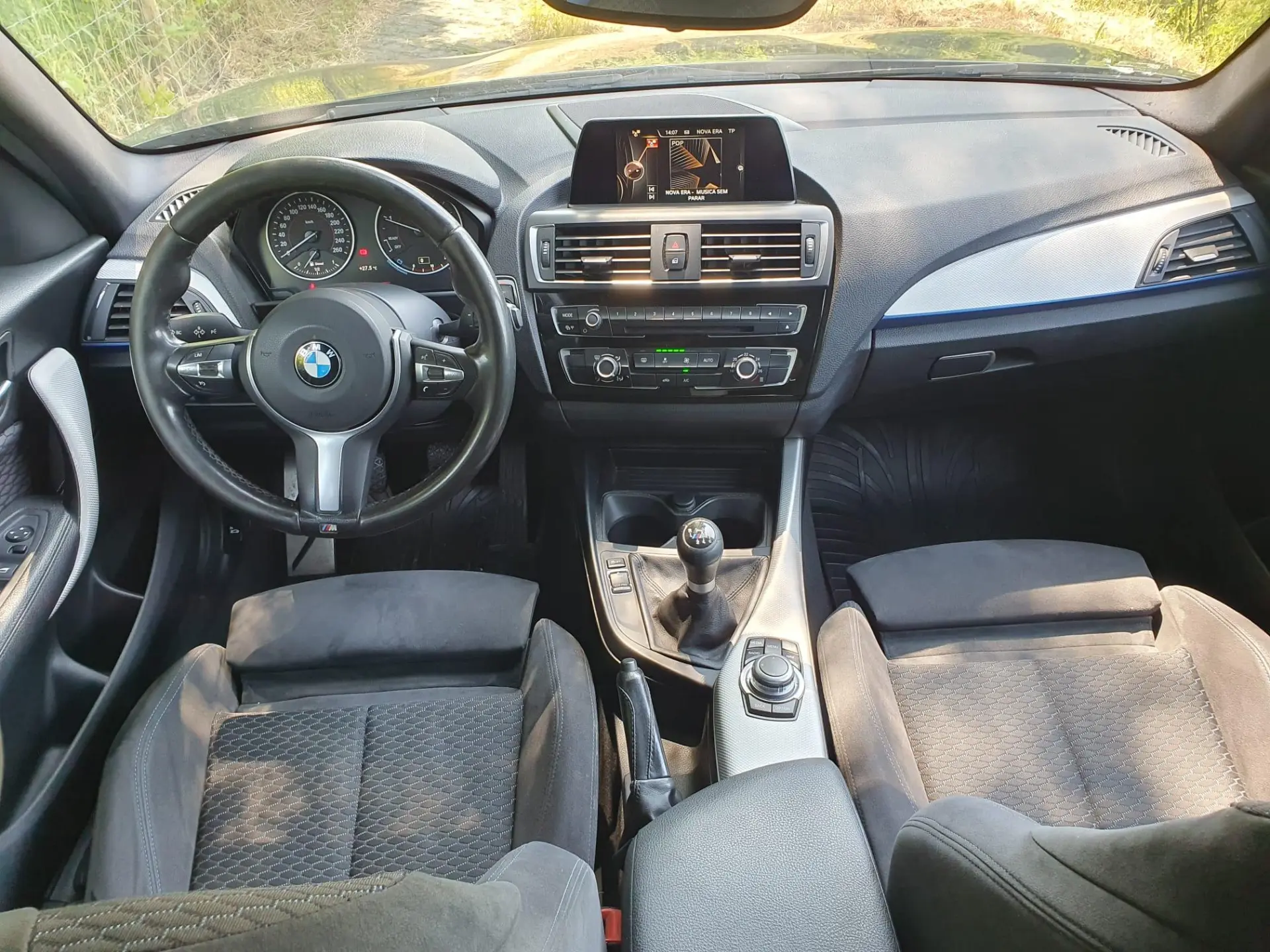 BMW 116 d Pack Desportivo M 7