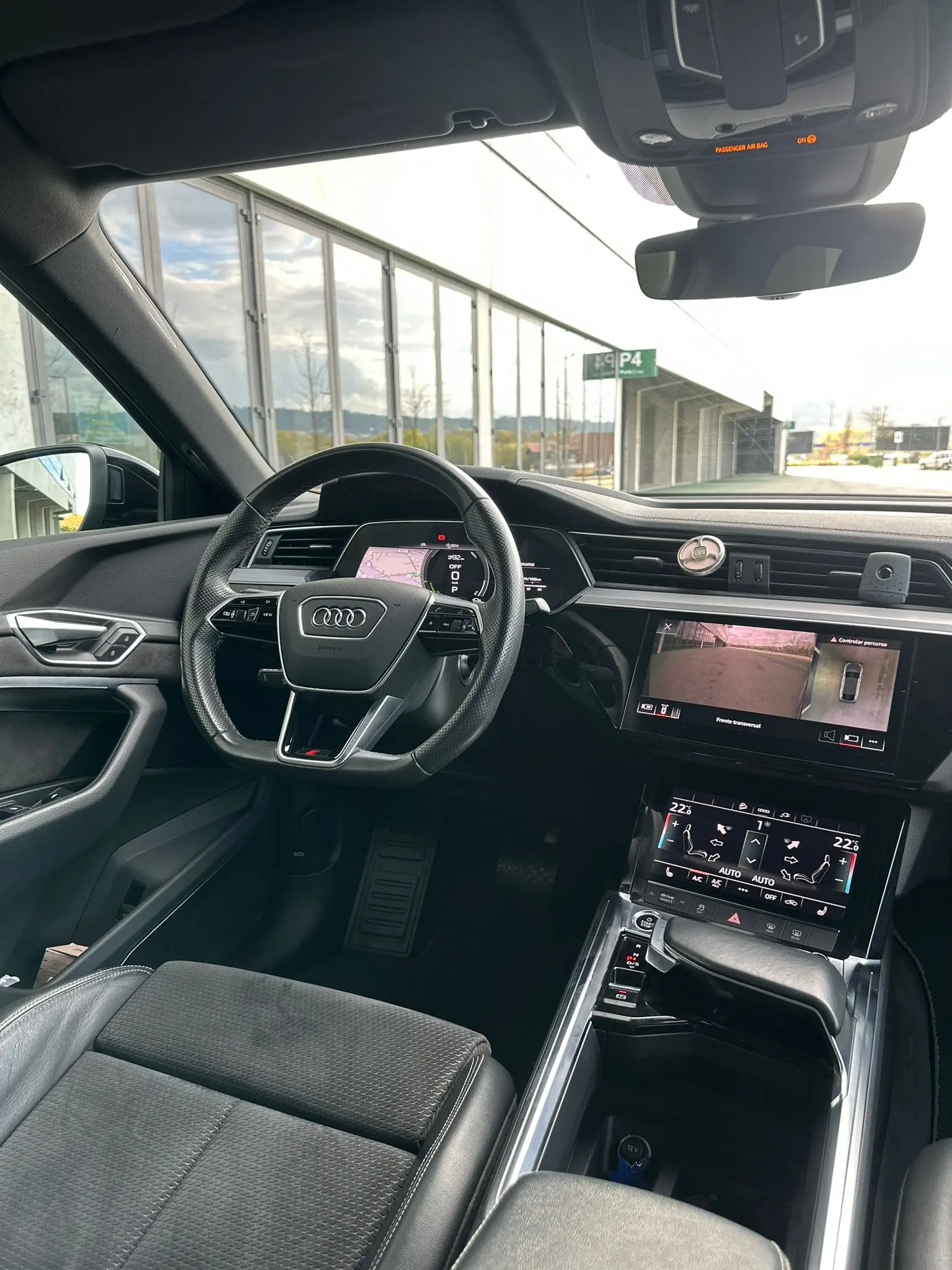 Audi e-tron Sportback 50 quattro S line 16