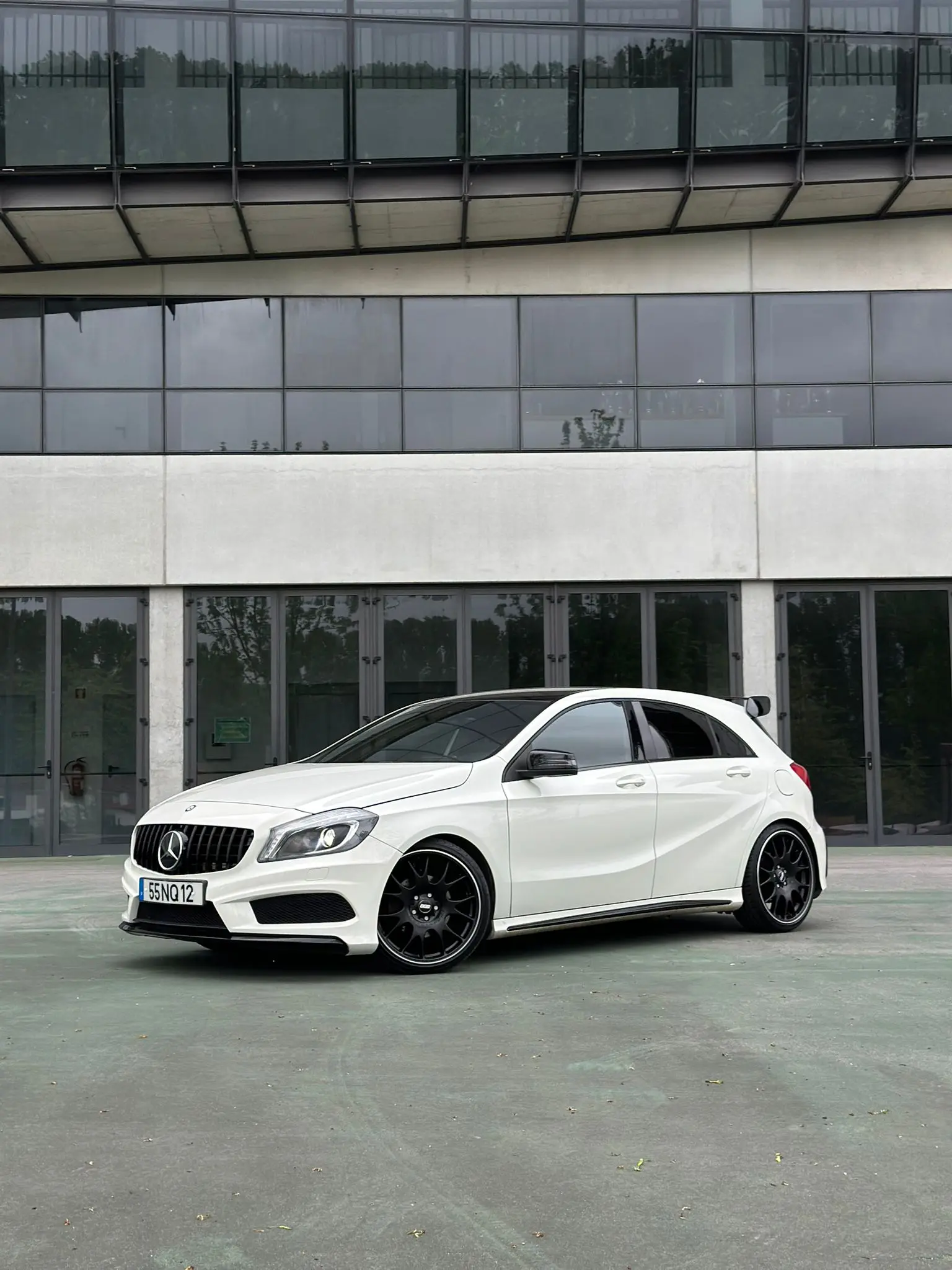 Mercedes-Benz A 180 d AMG Line 1