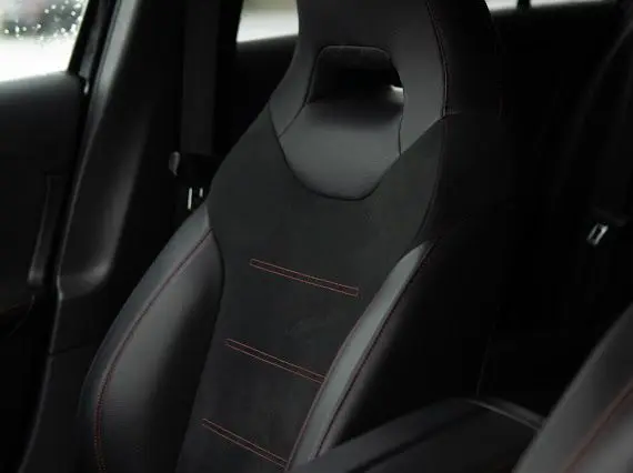 Mercedes-Benz A 180 d AMG Line Aut. 19