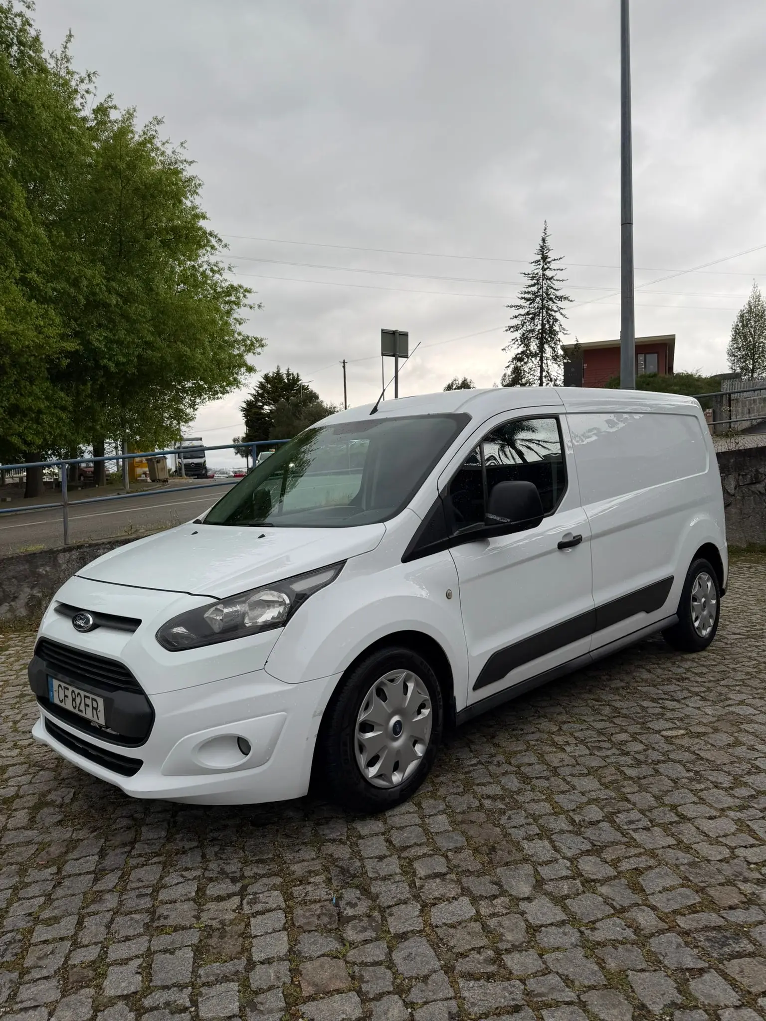 Ford Transit Connect 230 L2 Base 8
