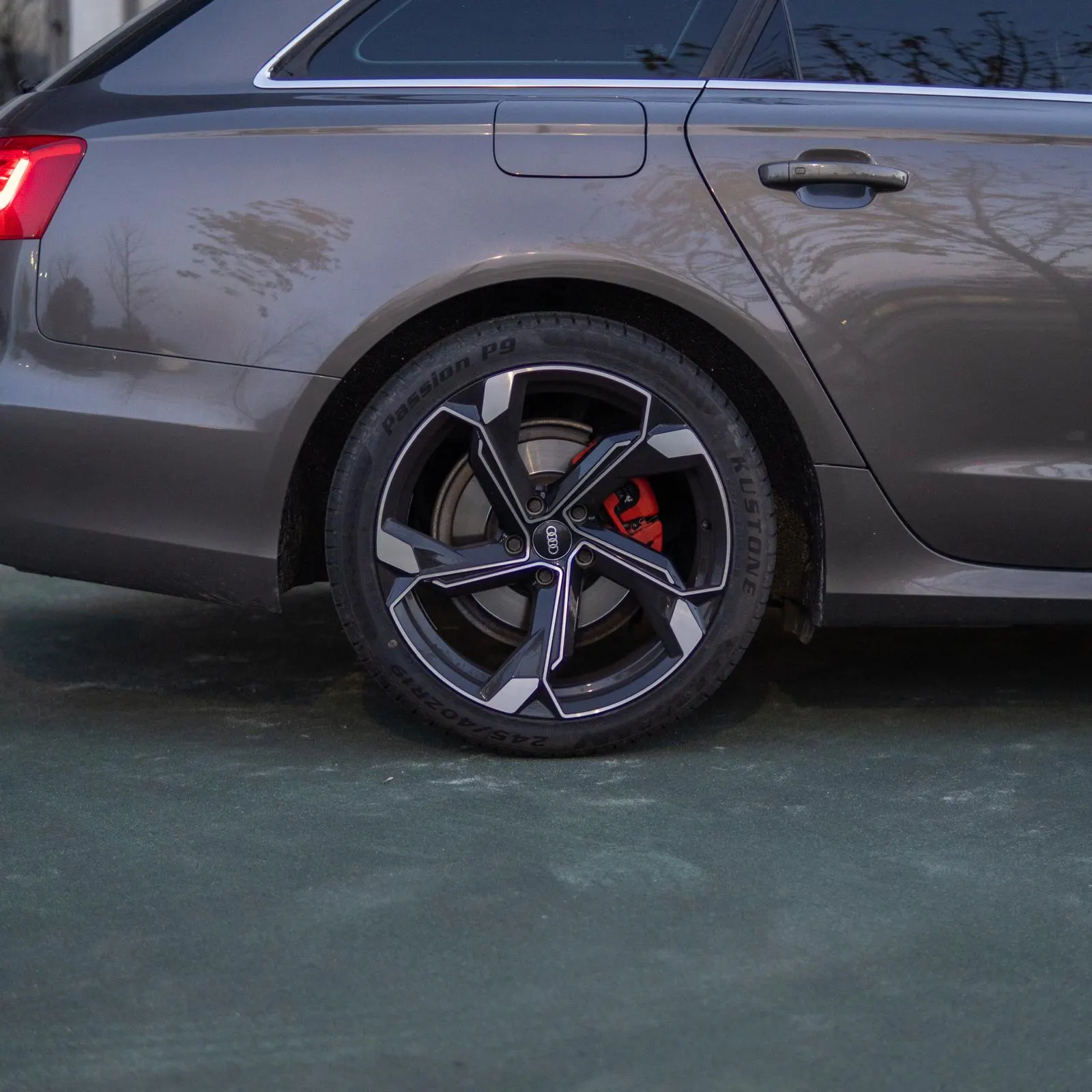 Audi A6 Avant 2.0 TDi S-line S tronic 14