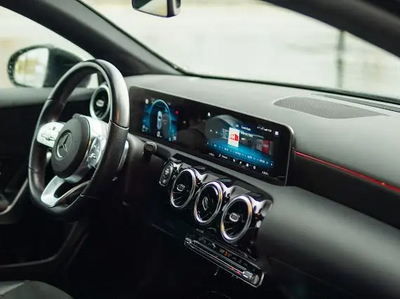 Mercedes-Benz A 180 d AMG Line Aut. 21