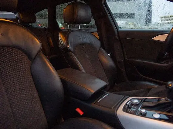 Audi A6 Avant 2.0 TDi Business Line S-line Multitronic 10