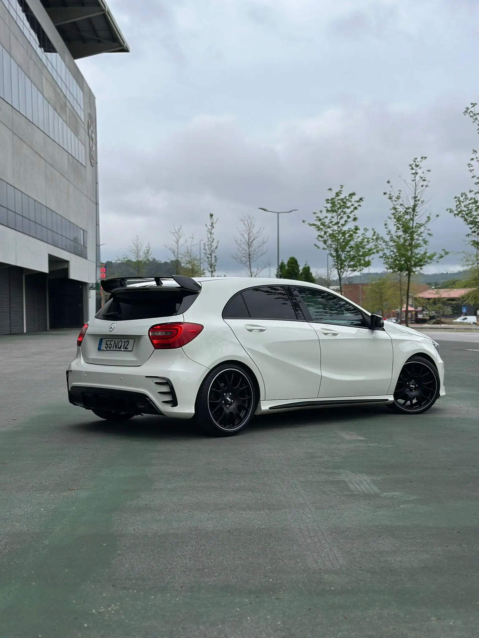 Mercedes-Benz A 180 d AMG Line 3