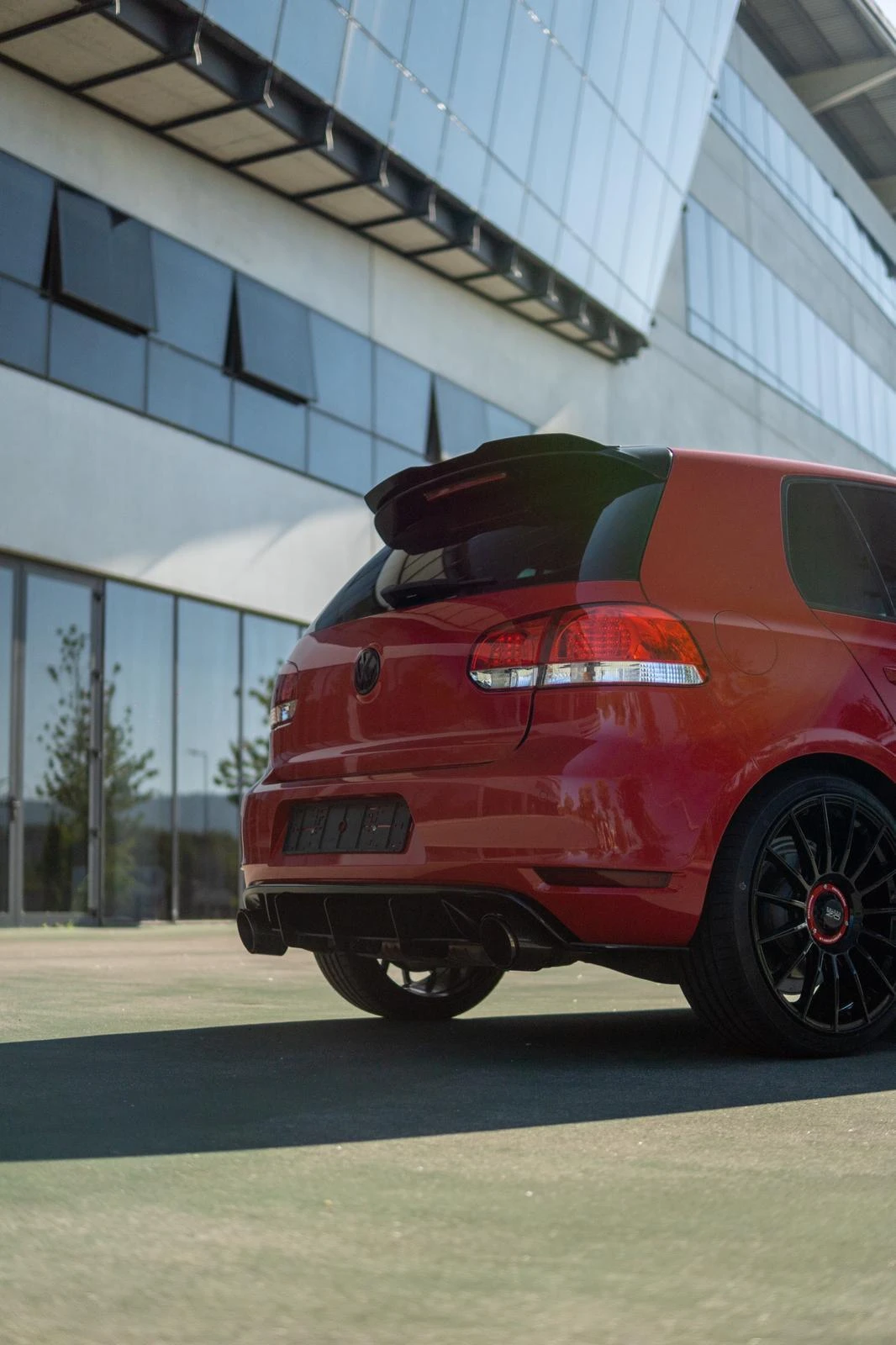 Volkswagen Golf 2.0 TSi GTI DSG 12