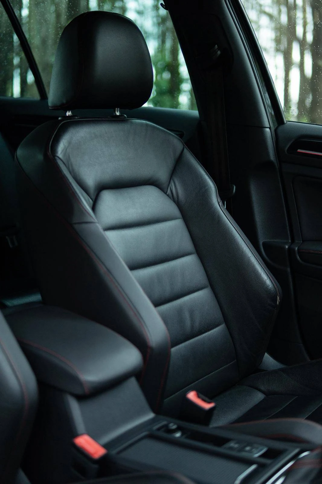 Volkswagen Golf 2.0 TSi GTi DSG 11