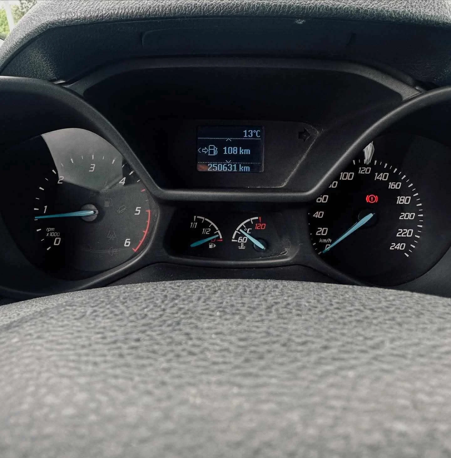 Ford Transit Connect L1 11