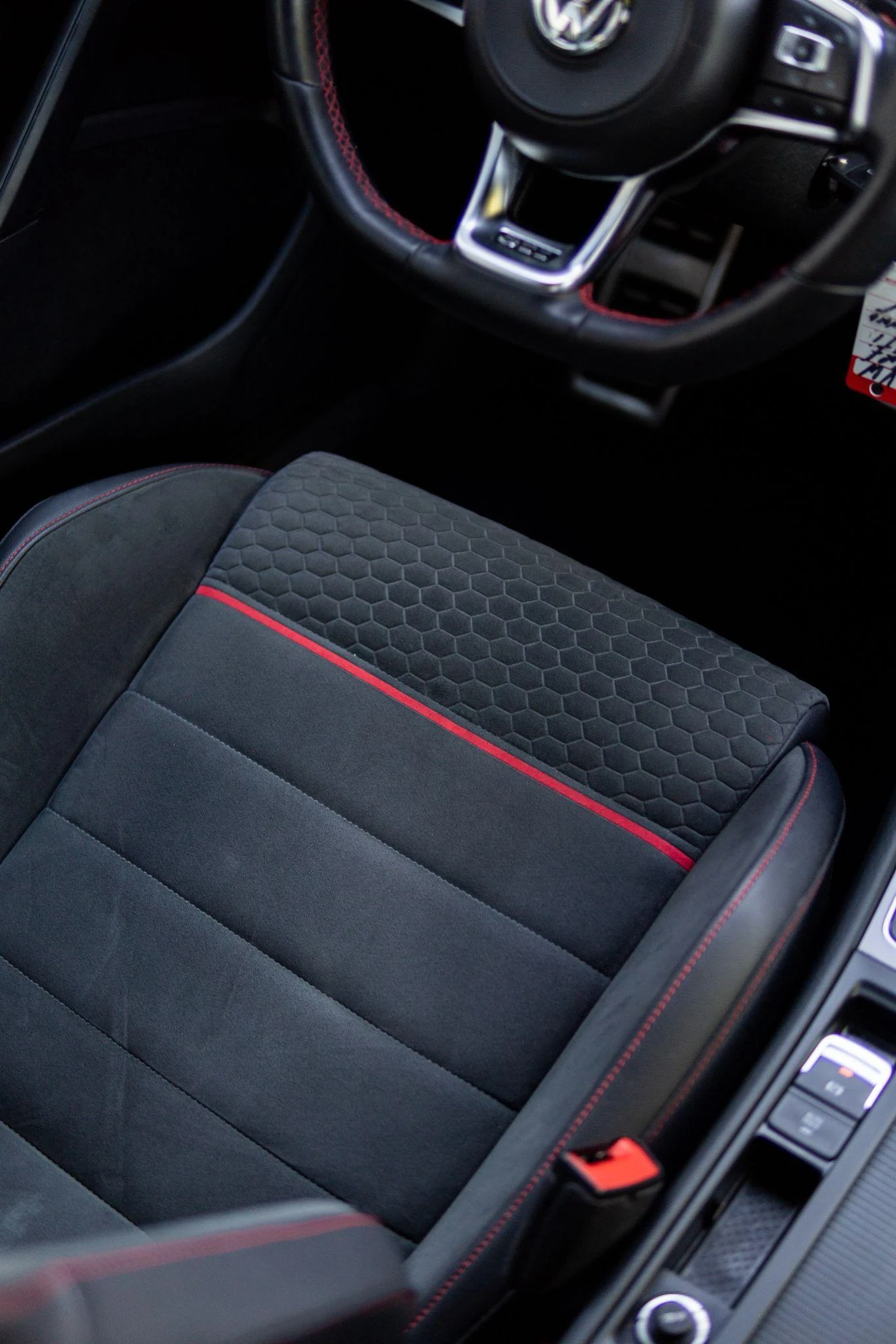 Volkswagen Golf 2.0 TSI GTI DSG Performance 15