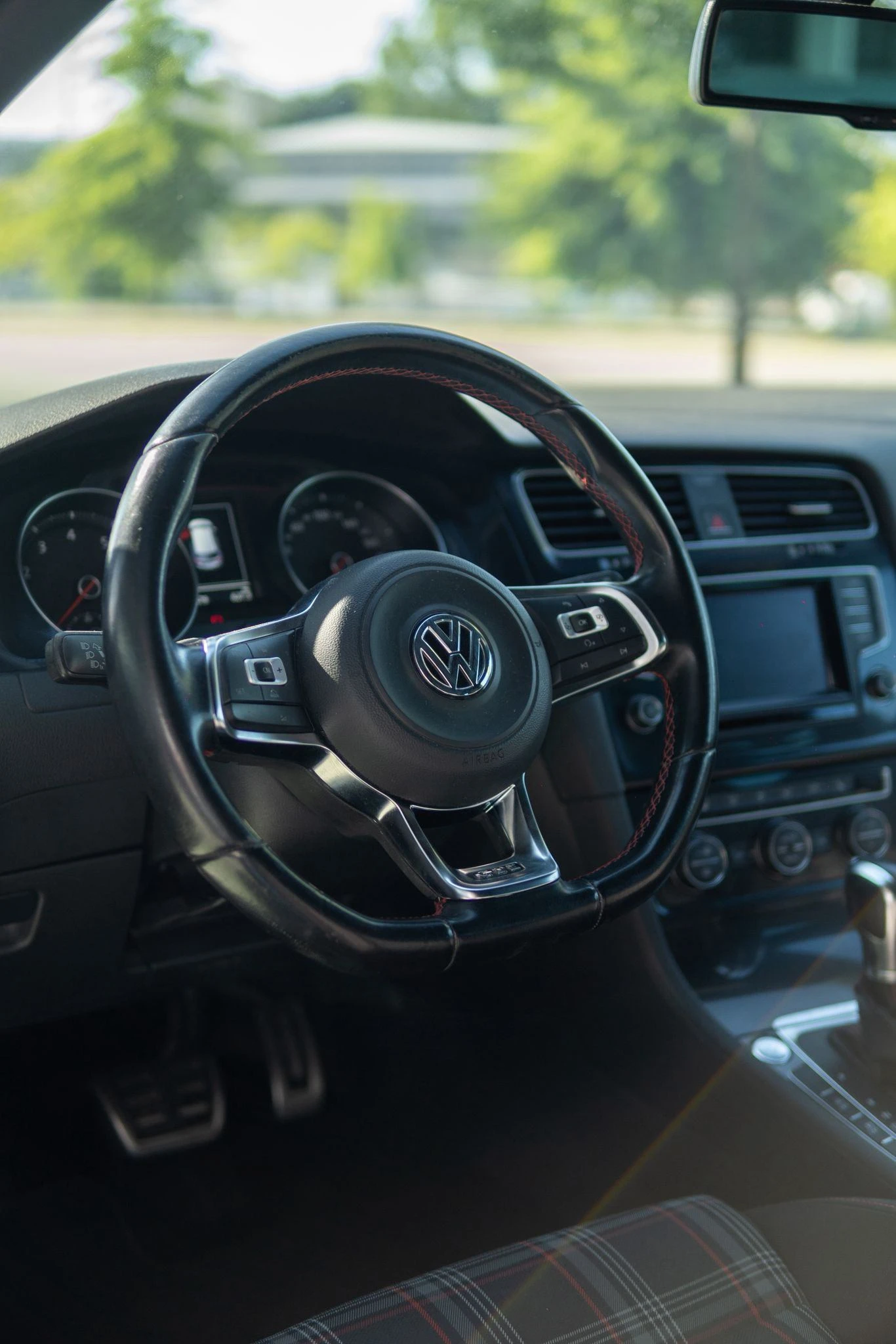 Volkswagen Golf 2.0 TSi GTi DSG Performance 11