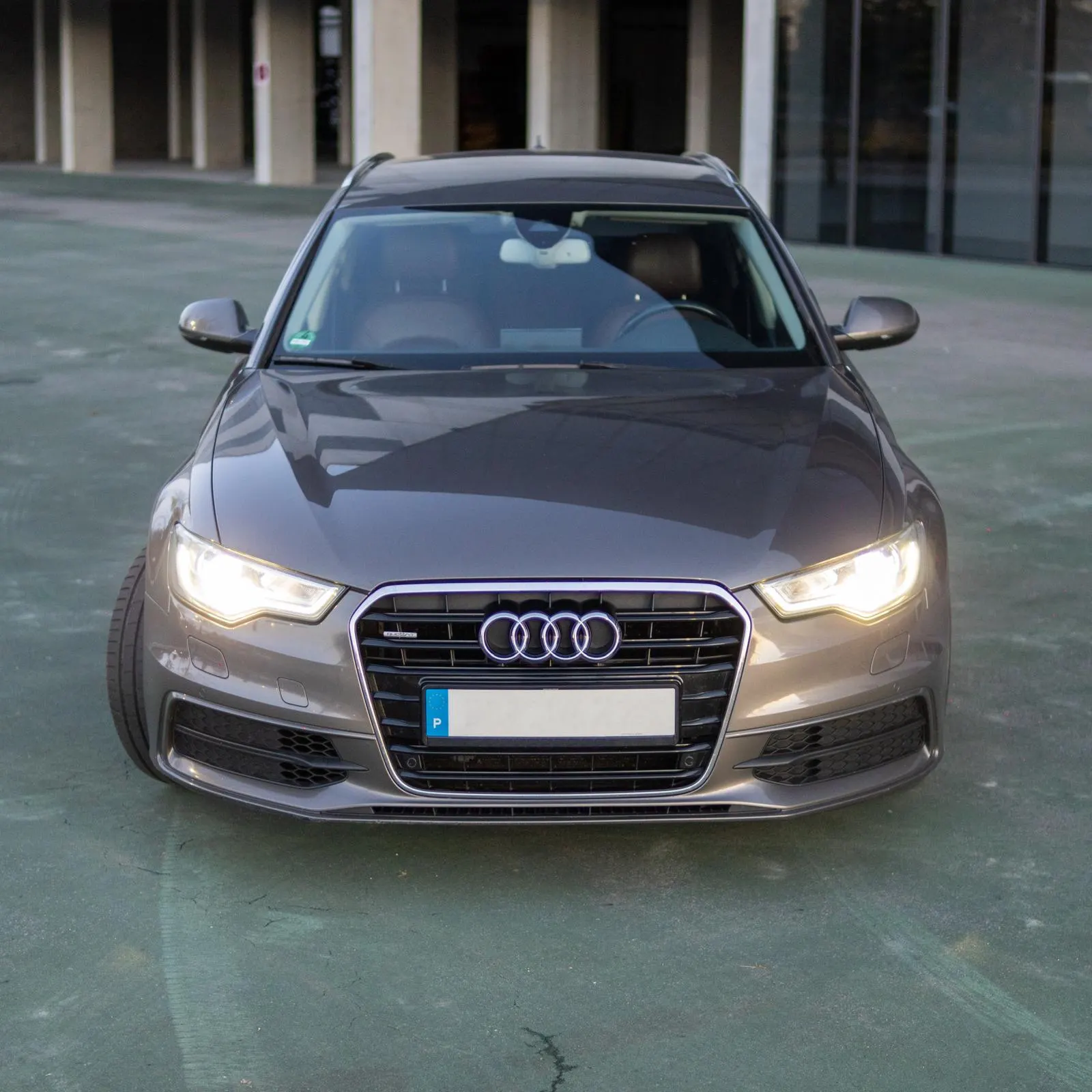 Audi A6 Avant 2.0 TDi S-line S tronic 6