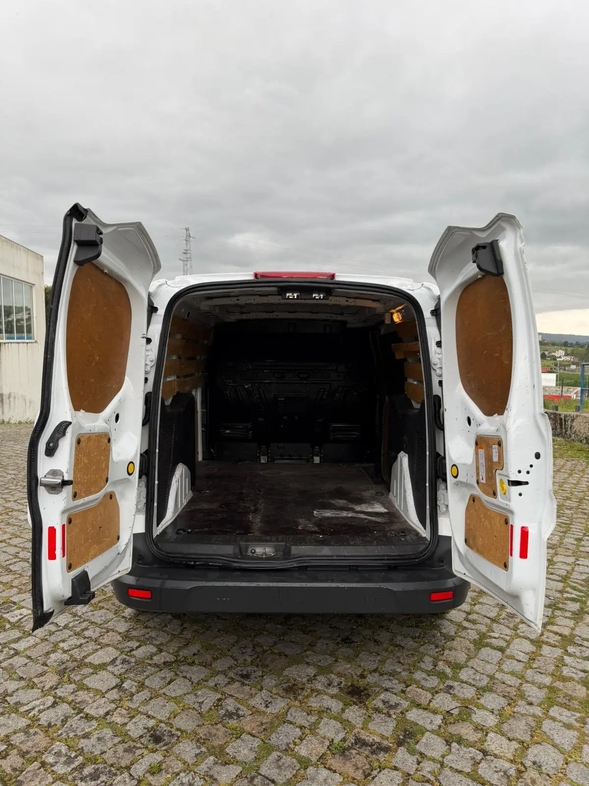 Ford Transit Connect 230 L2 Base 13