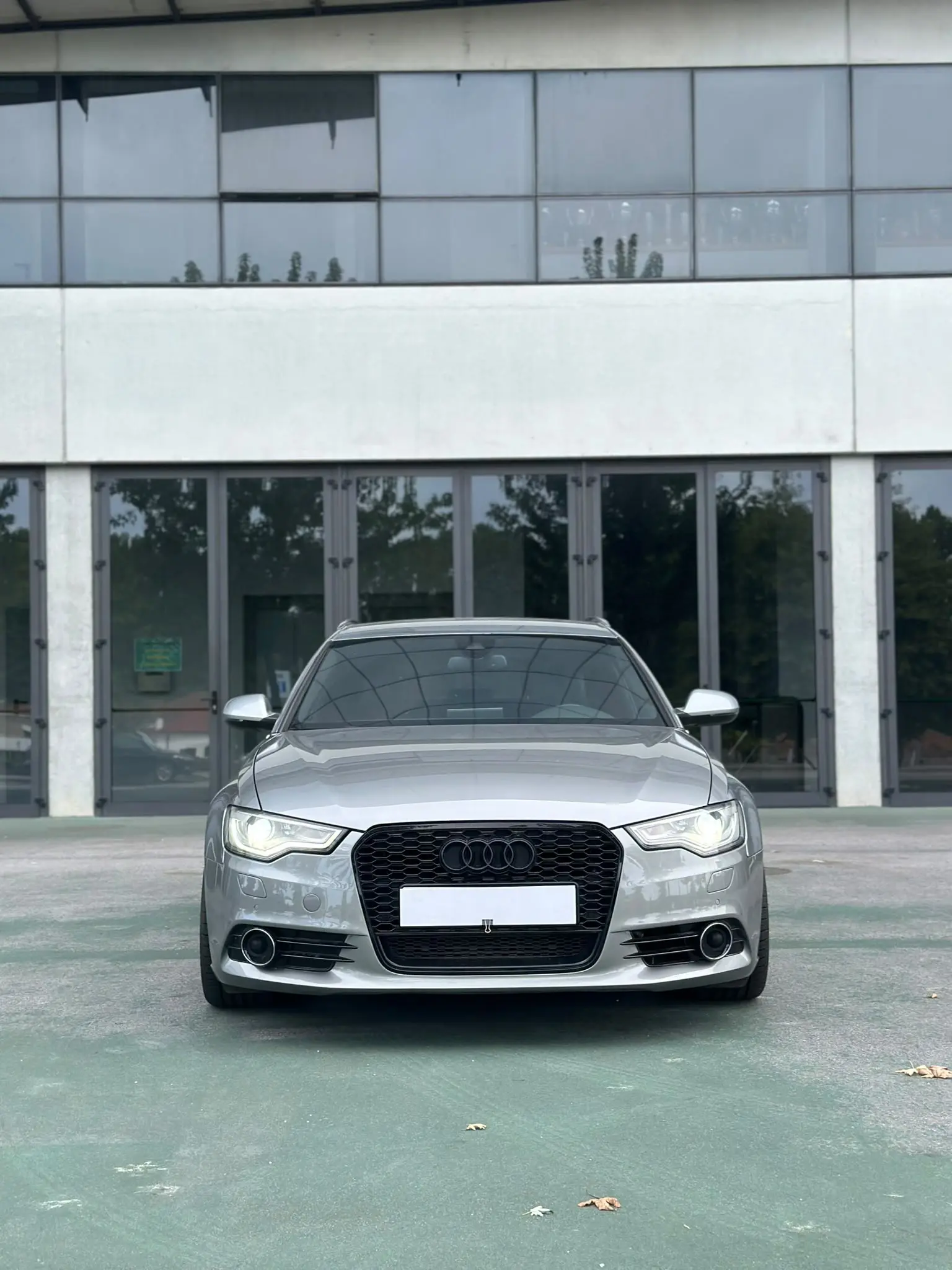 Audi A6 Avant 2.0 TDi Business Line S-line Multitronic 1