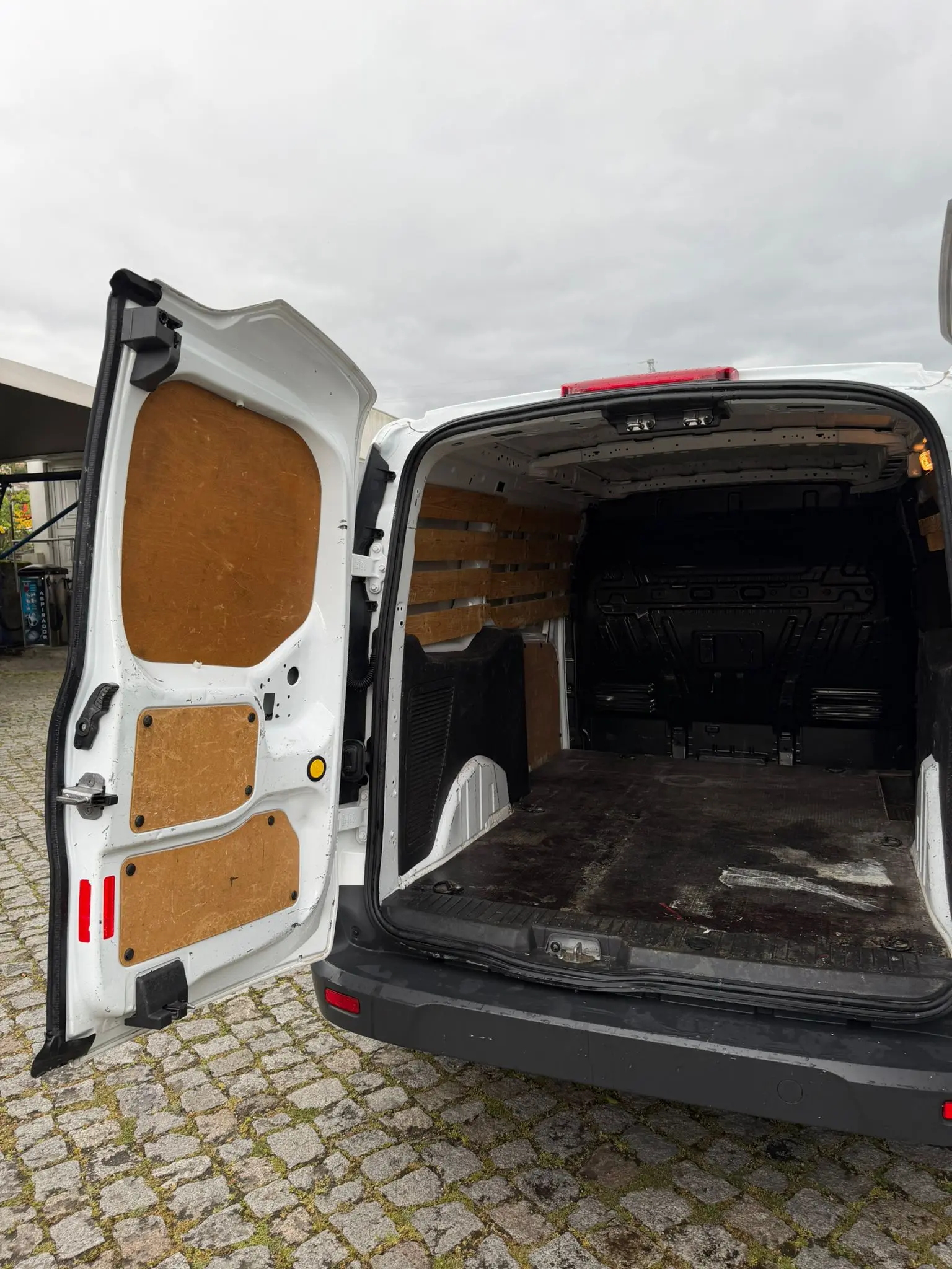 Ford Transit Connect 230 L2 Base 14