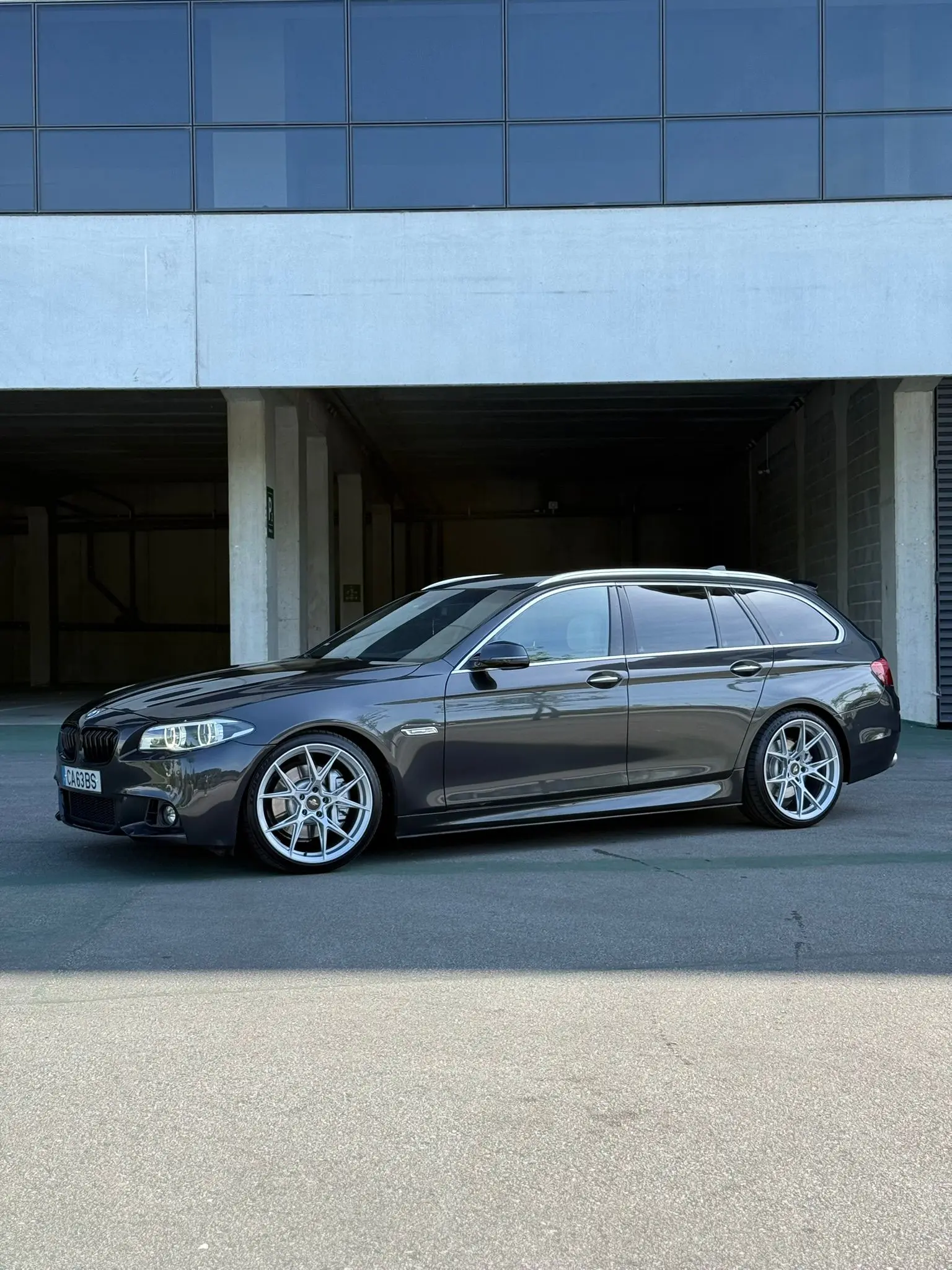 BMW 525 d Pack M Auto 4