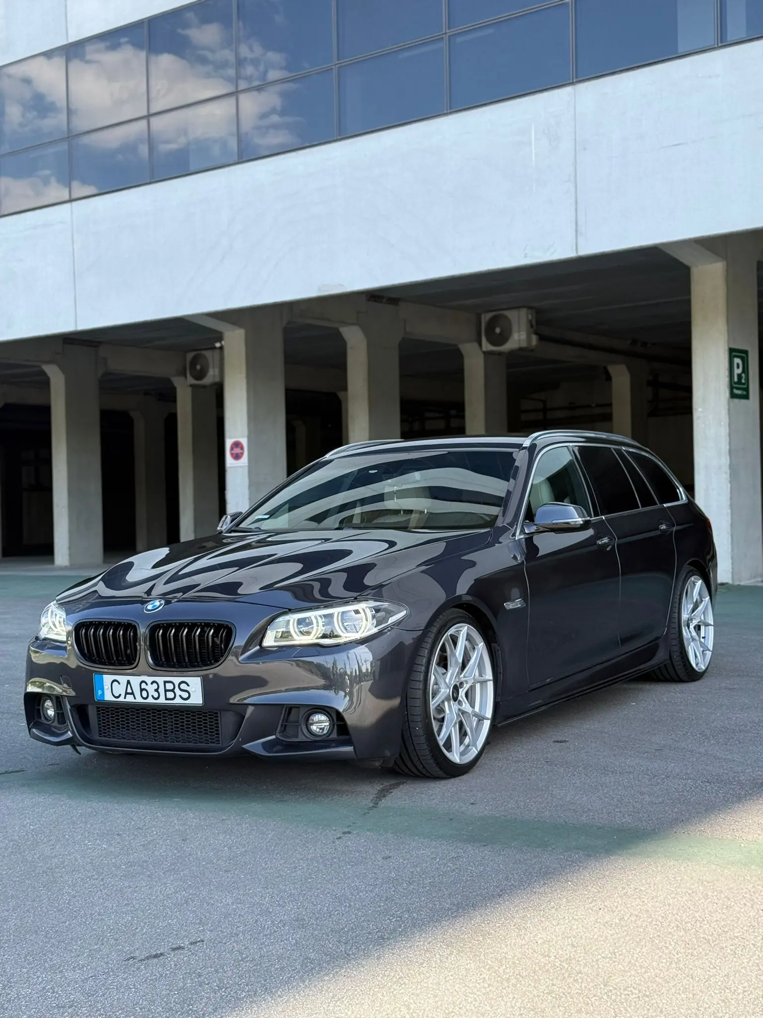 BMW 525 d Pack M Auto 1