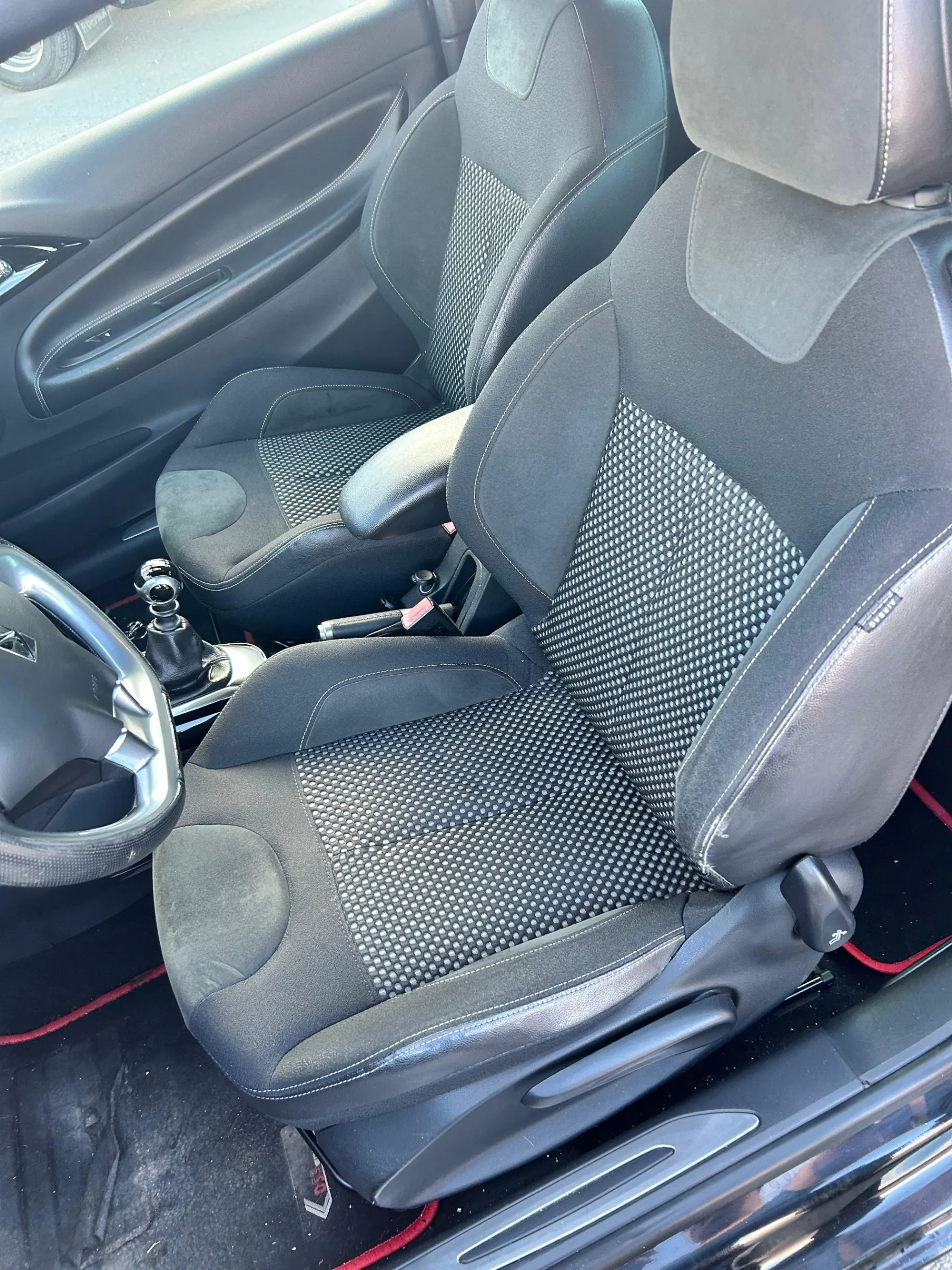 Citroën DS3 1.6 THP Sport Chic 8