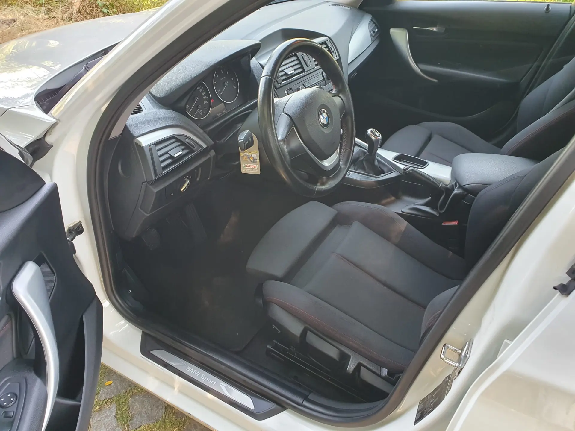 BMW 118 d Line Sport 7