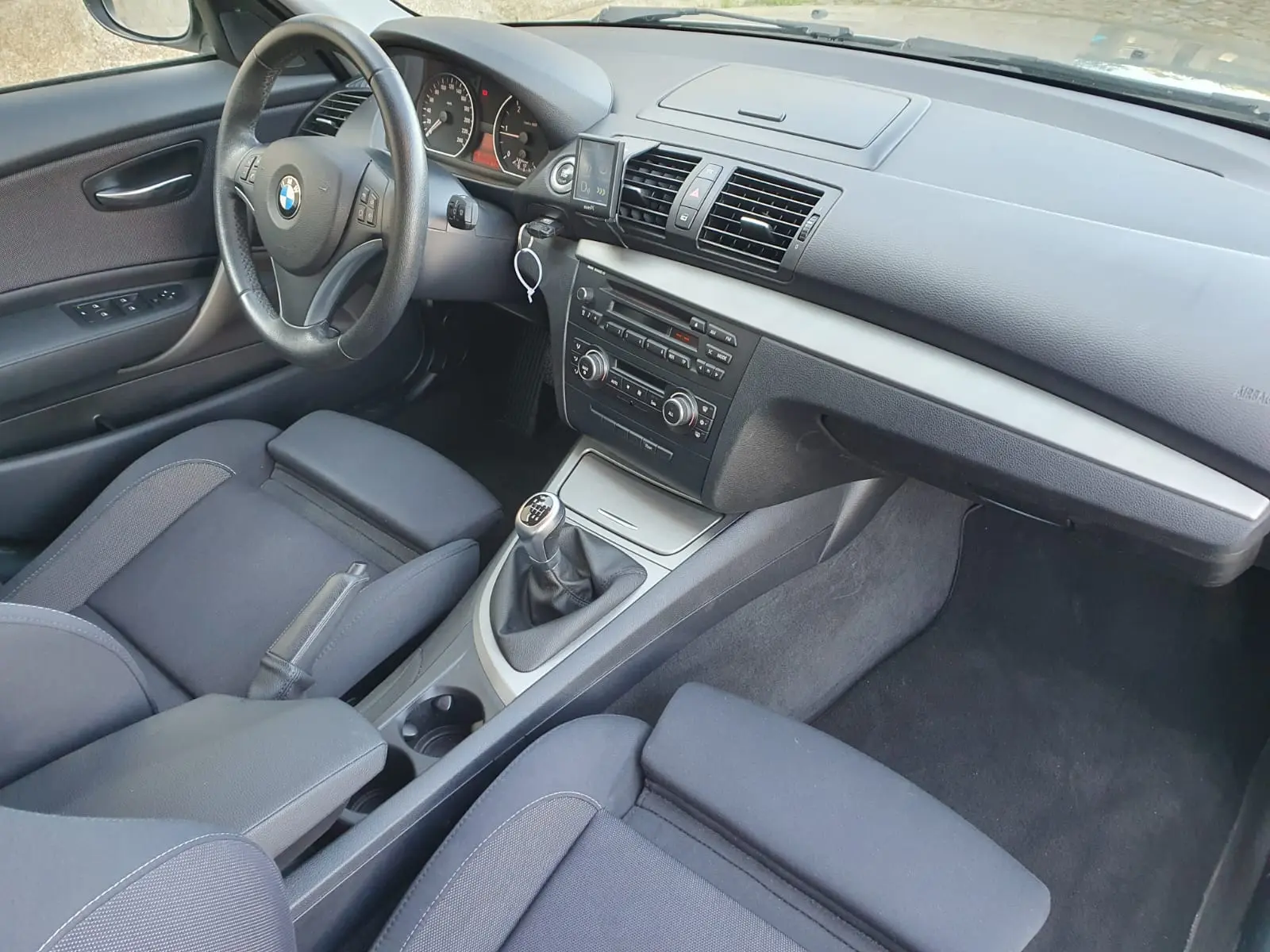 BMW 118 d Line Sport 9