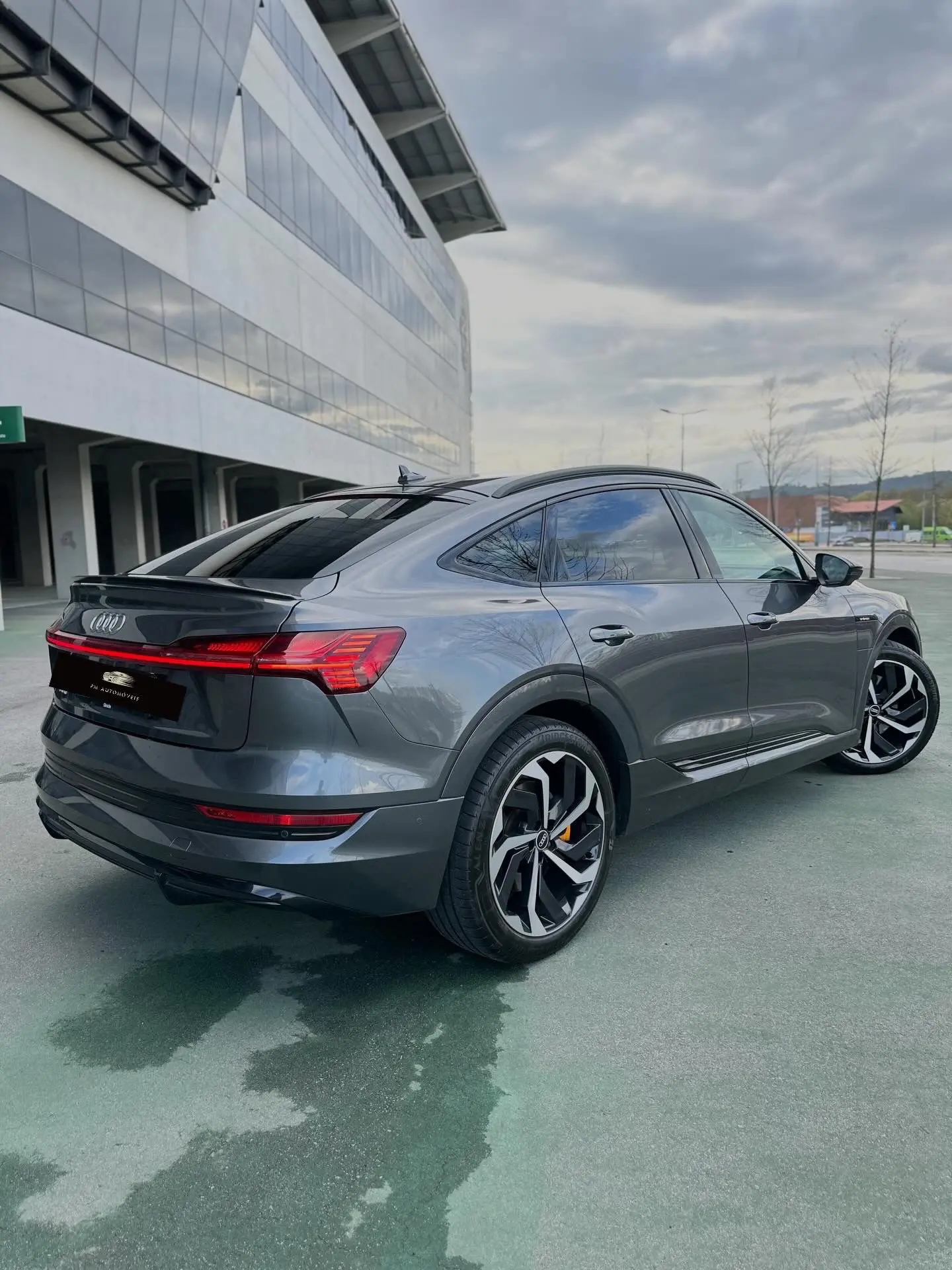 Audi e-tron Sportback 50 quattro S line 7