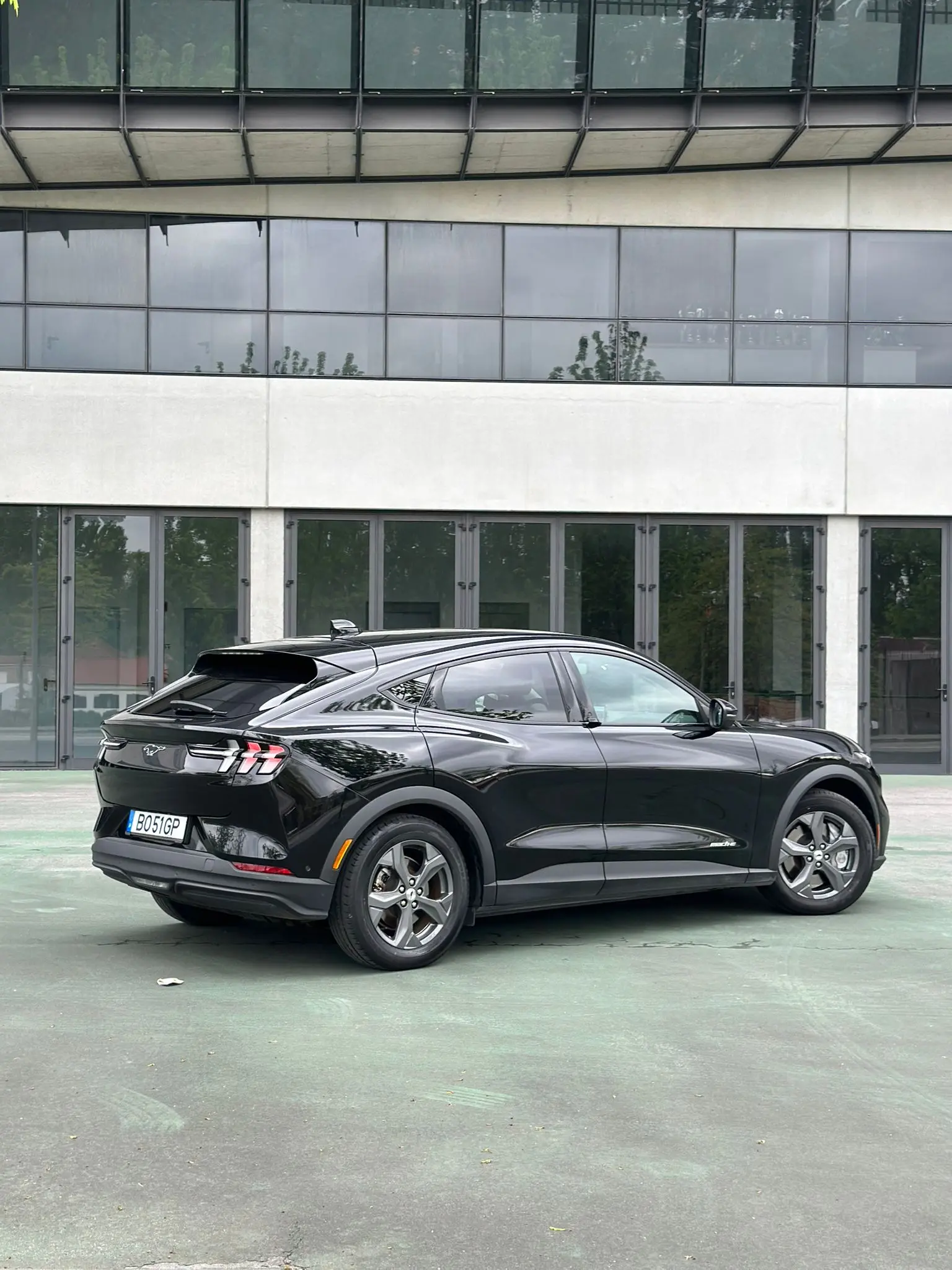 Ford Mustang Mach-E Premium 10