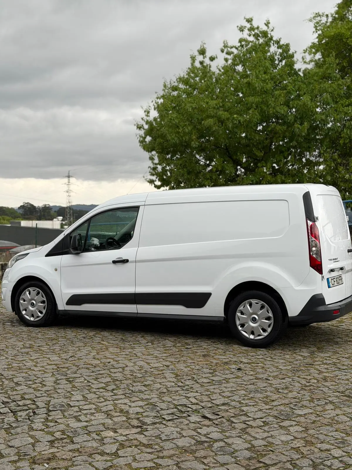 Ford Transit Connect 230 L2 Base 9