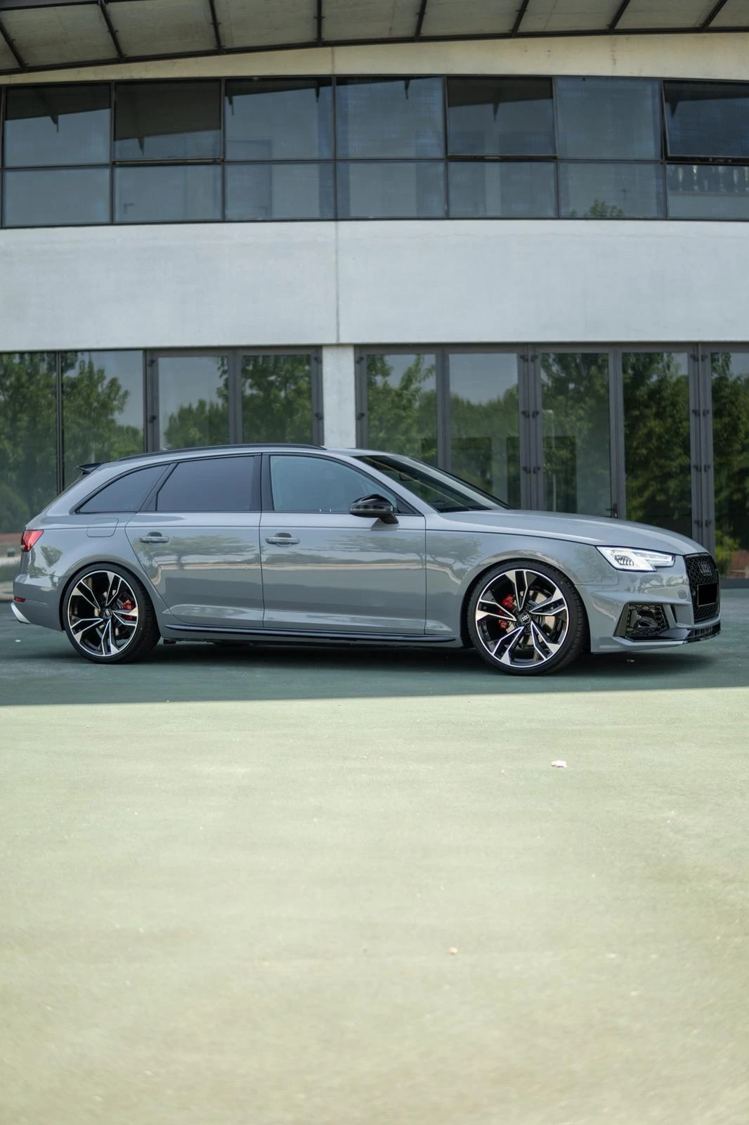 Audi A4 Avant 2.0 TDI S tronic 3