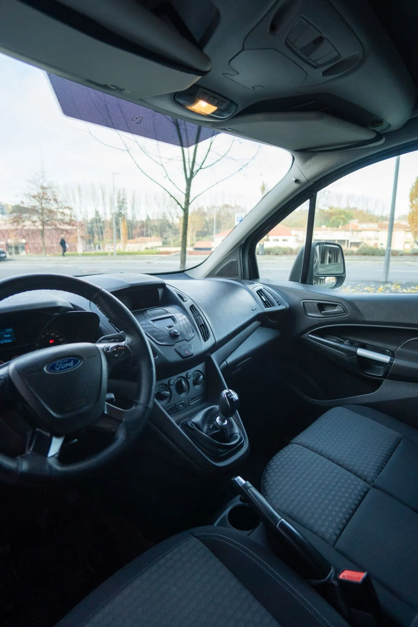 Ford Transit Connect L1 16