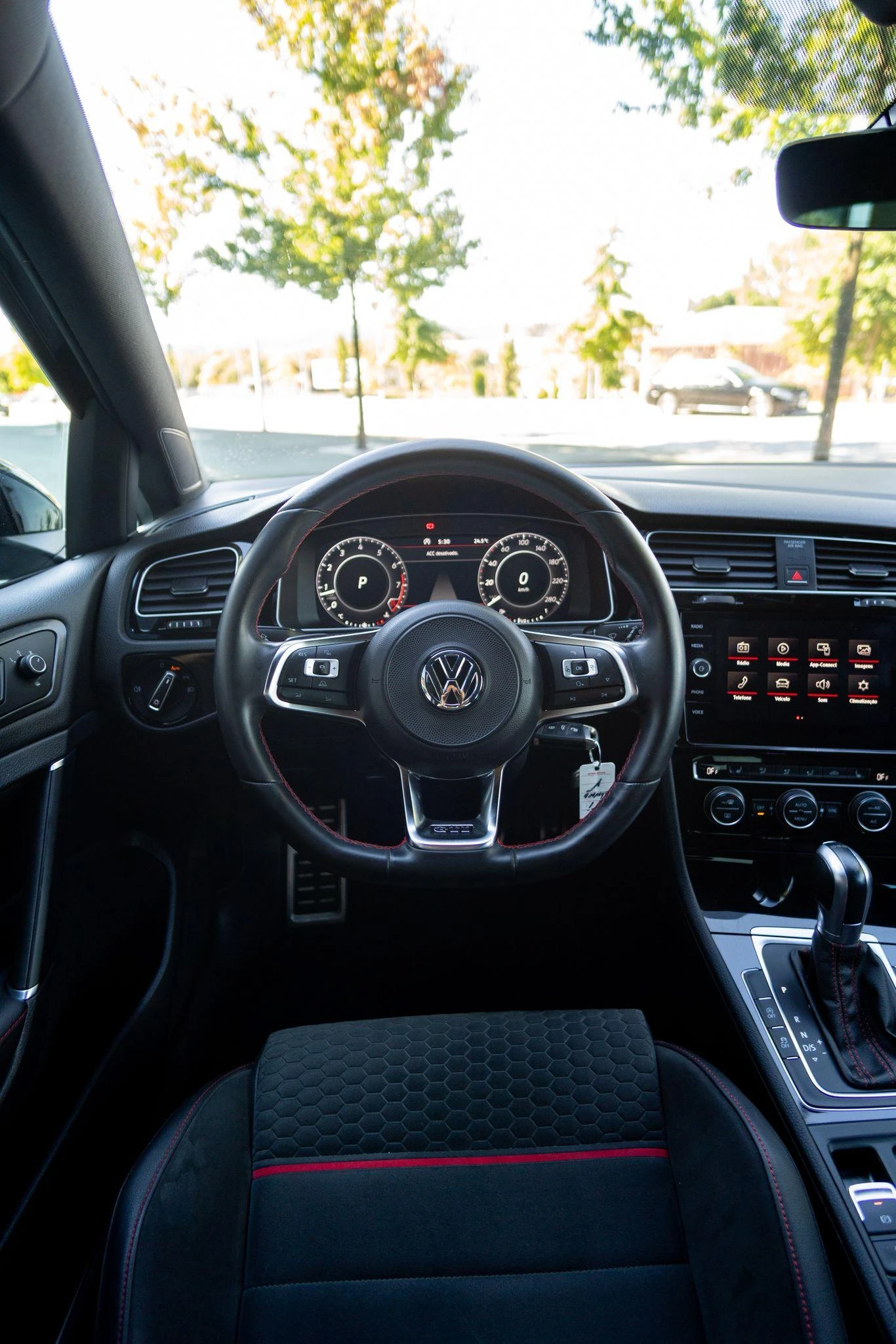 Volkswagen Golf 2.0 TSI GTI DSG Performance 20