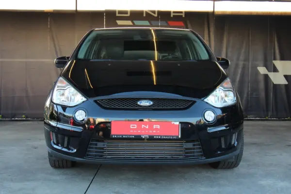 Ford S-Max 2.0 TDCi Titanium 7L 2
