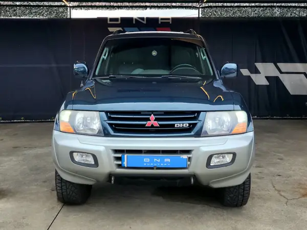 Mitsubishi Pajero 3.2 DI-D GLS ABS+CA+TA 2