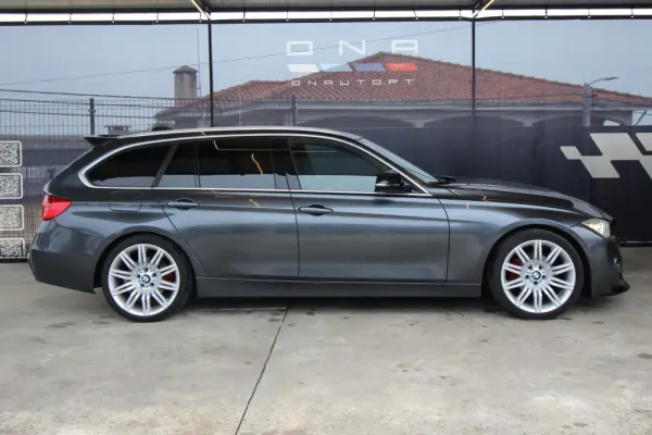BMW 318 d Touring Pack M 3