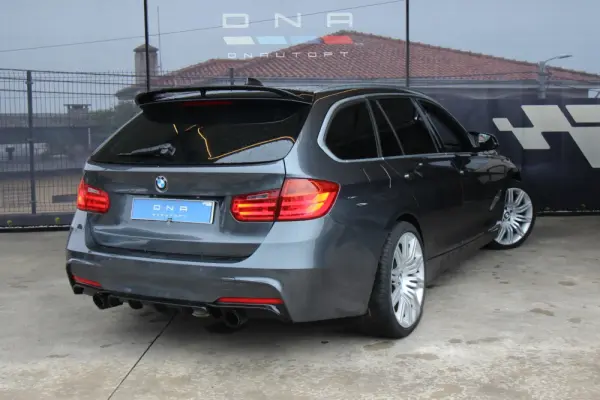 BMW 318 d Touring Pack M 4