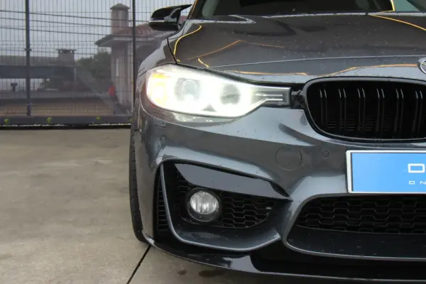 BMW 318 d Touring Pack M 15