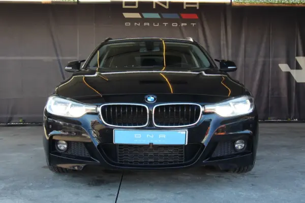 BMW 320 d Touring EfficientDynamics Line Sports 2