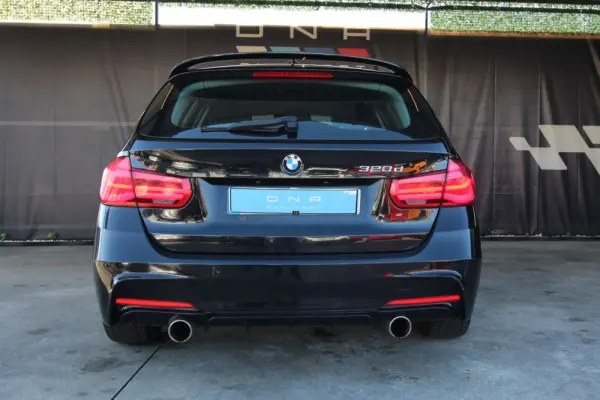 BMW 320 d Touring EfficientDynamics Line Sports 5