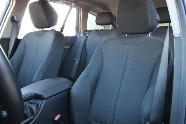 BMW 320 d Touring EfficientDynamics Line Sports 11